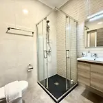 Lejlighed New Apartment! Walking Distance To The Three Cities By Sf Homes *