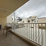 New Apartment! Walking Distance To The Three Cities By Sf Homes *