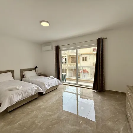 New Apartment! Walking Distance To The Three Cities By Sf Homes * Fgura