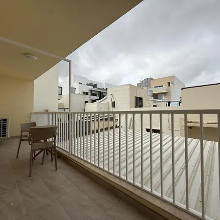 New Apartment! Walking Distance To The Three Cities By Sf Homes *